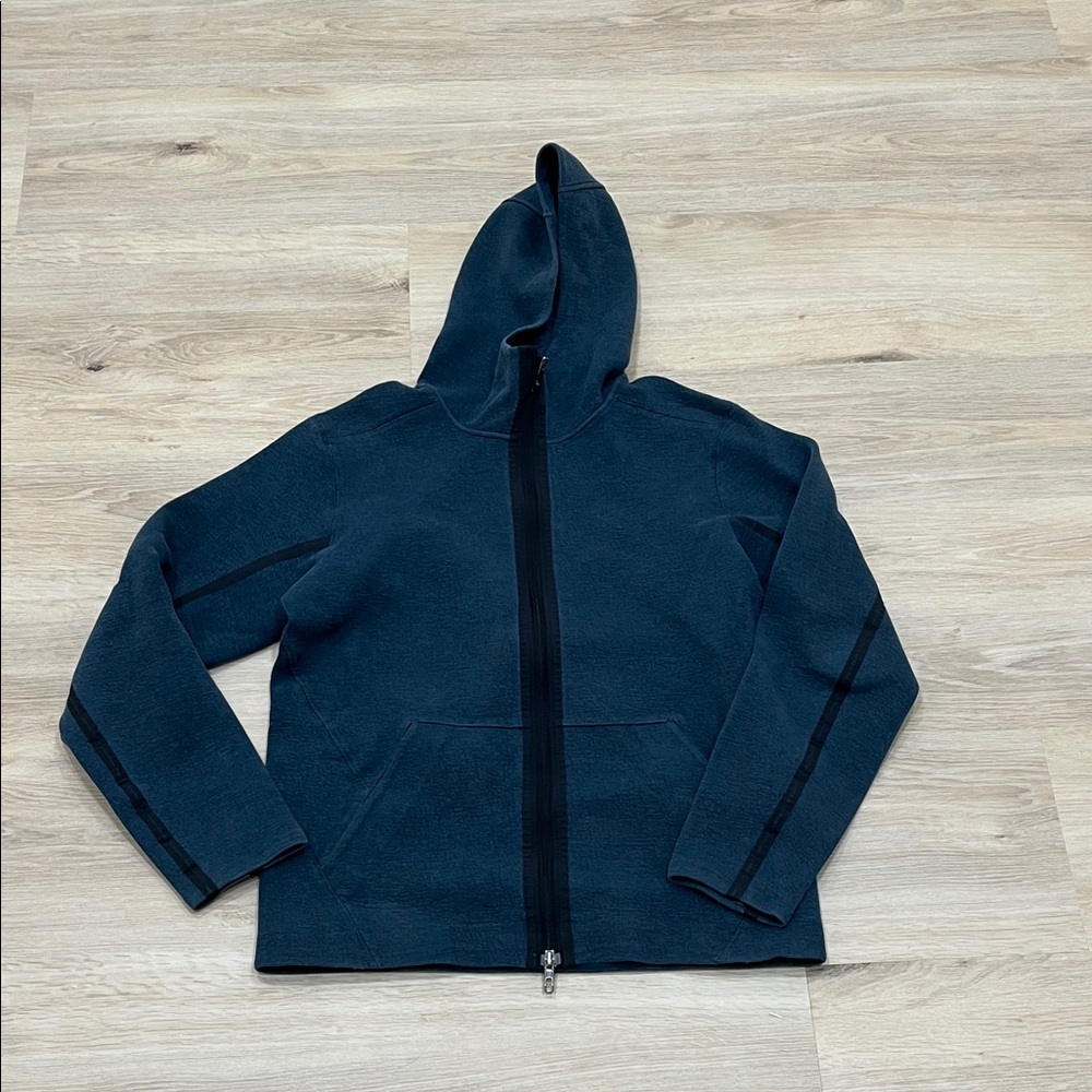 Lululemon Men’s Zip Up Jacket